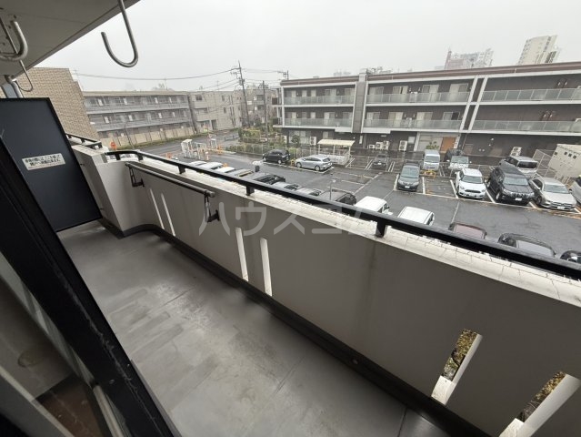 19/30 バルコニー