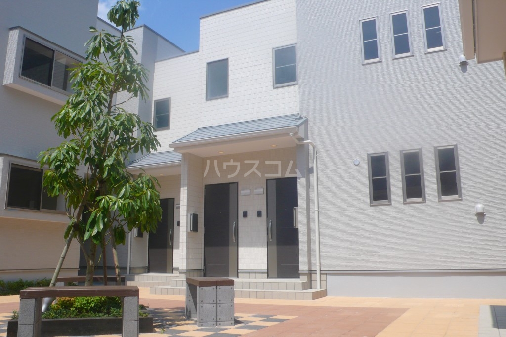 2/6 エントランス