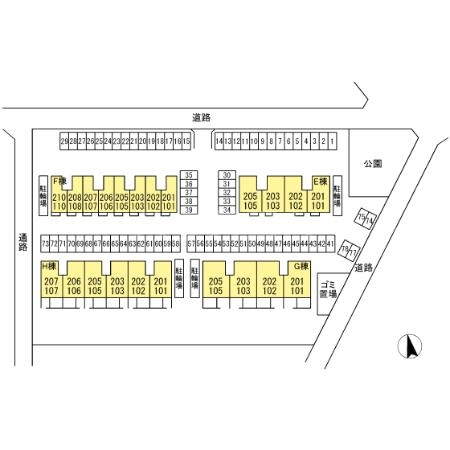 13/16 駐車場