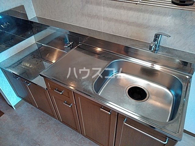 13/30 キッチン