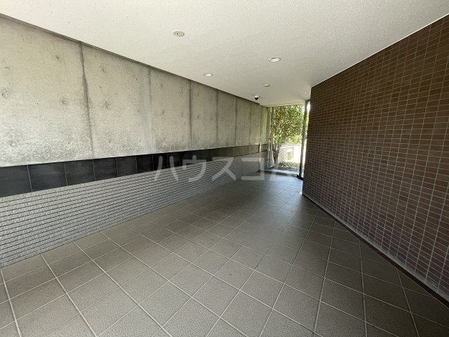 29/30 エントランス