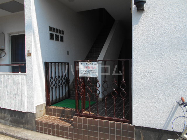 15/25 エントランス