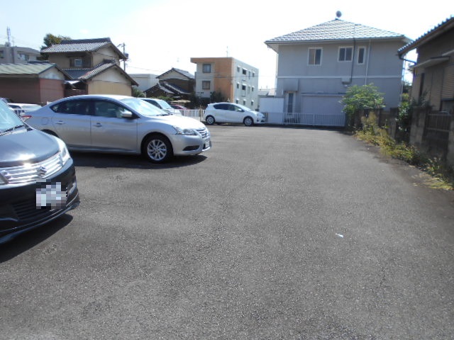 16/24 駐車場