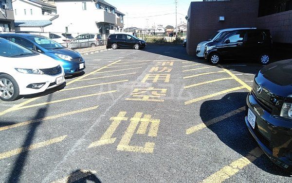 20/30 駐車場