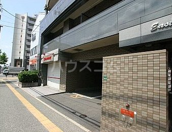 20/29 エントランス