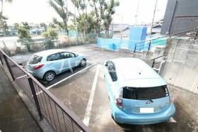 16/23 駐車場