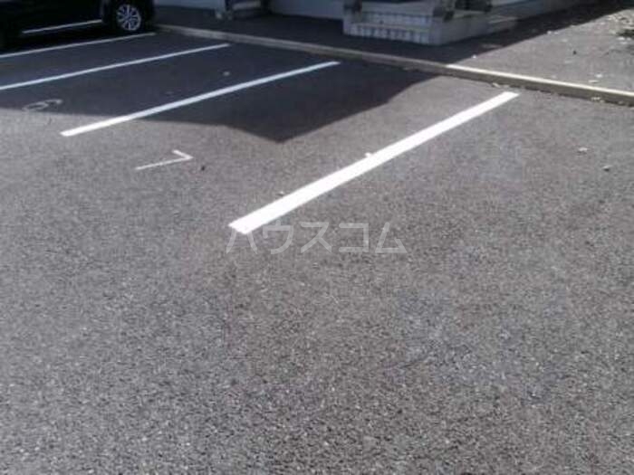 26/30 駐車場