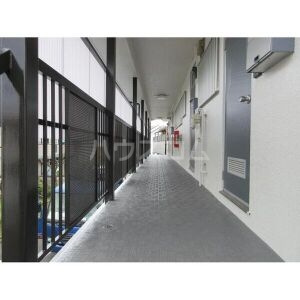 14/16 エントランス