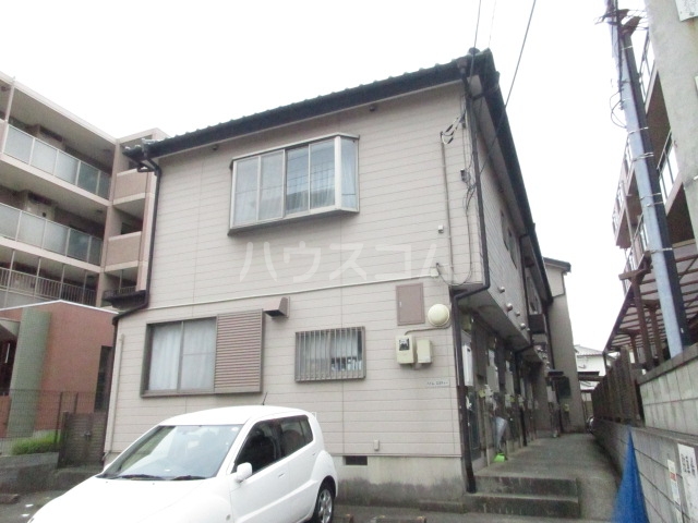 14/20 エントランス