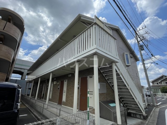 17/26 エントランス