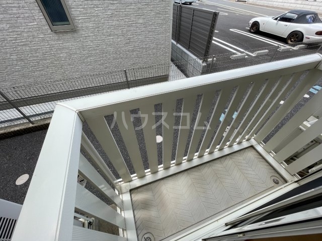 20/30 バルコニー