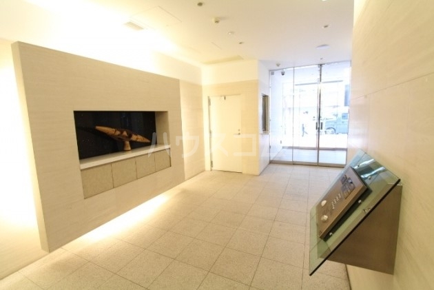 16/26 エントランス