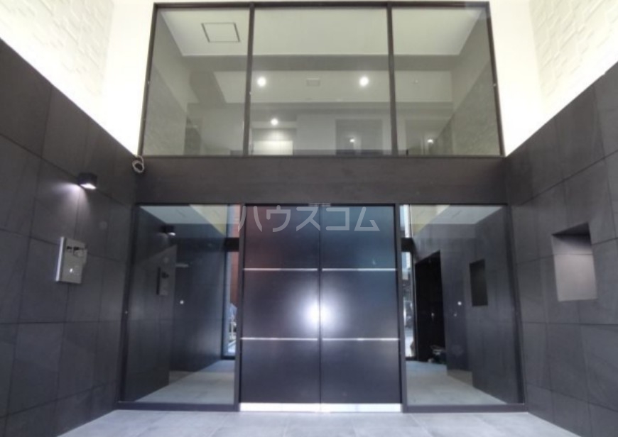 17/24 エントランス