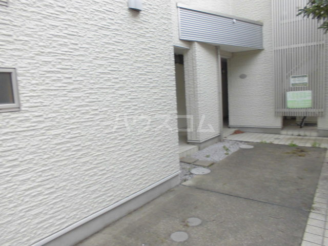 3/8 エントランス