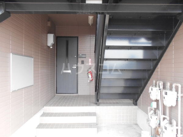 2/10 エントランス