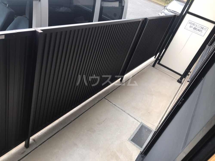 13/22 バルコニー