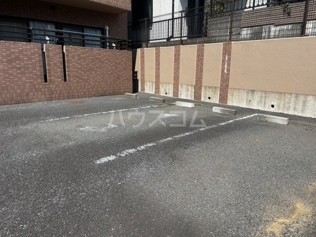 29/30 駐車場