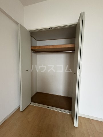 13/30 収納