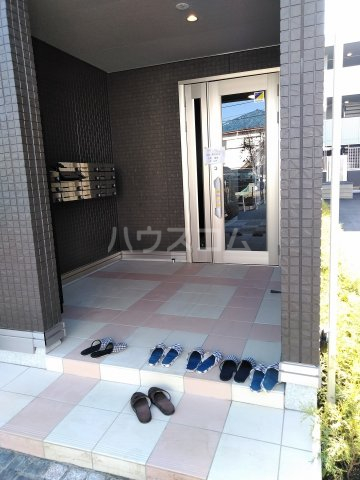 15/20 エントランス