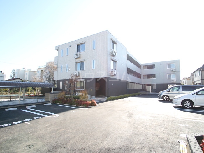 3/6 駐車場