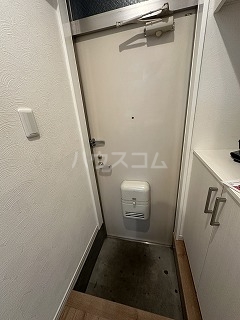 13/30 玄関