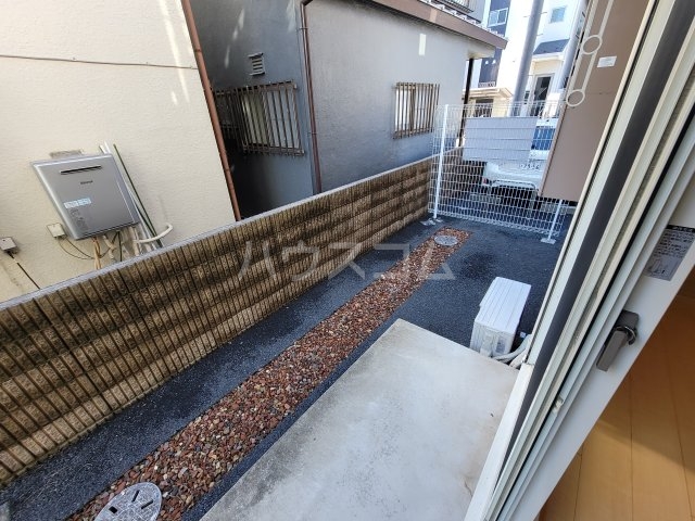 17/30 バルコニー