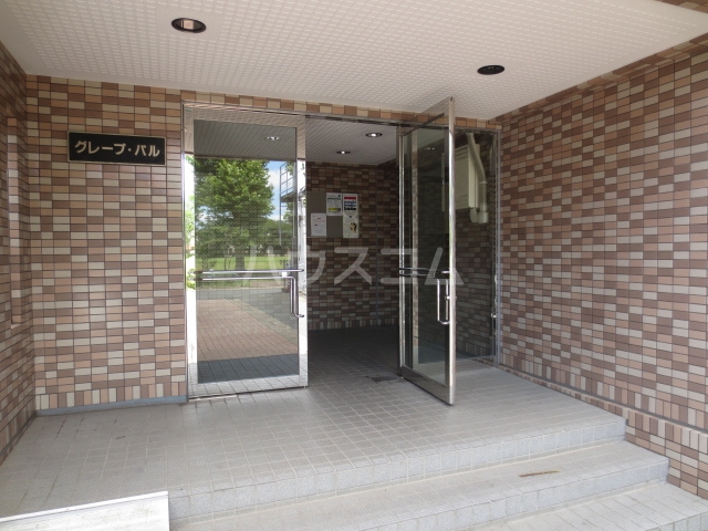 17/25 エントランス