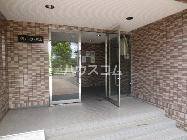 21/29 エントランス