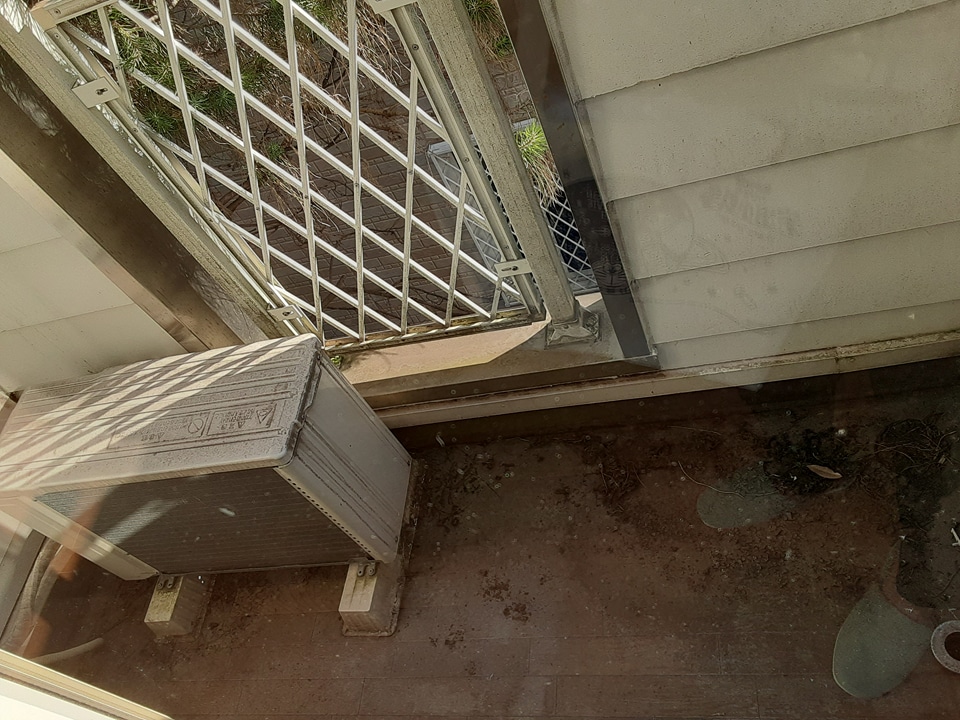 13/23 バルコニー