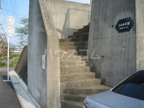 26/30 エントランス