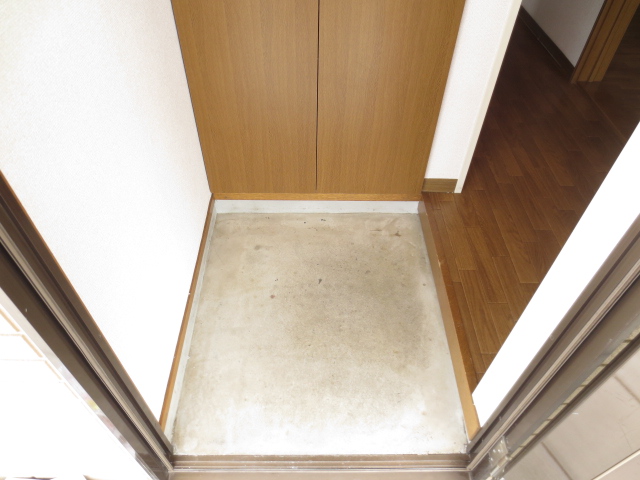 5/7 玄関