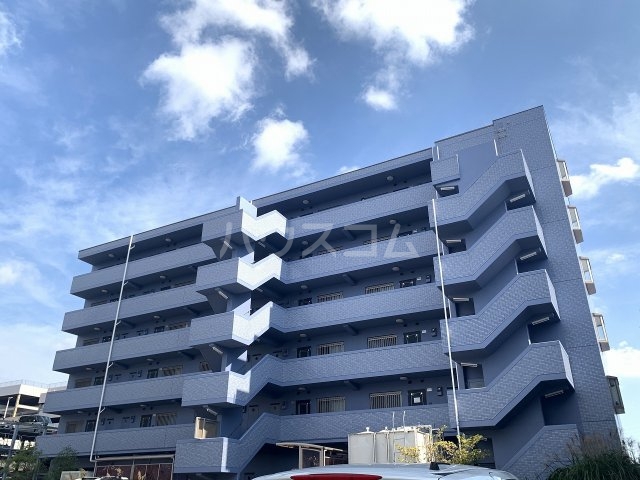 2/30 外観