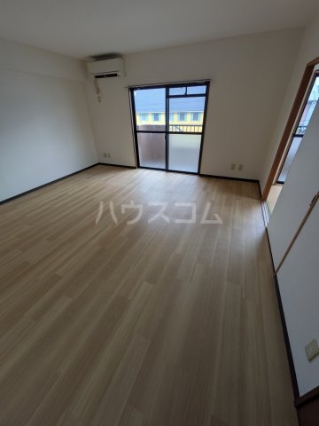 3/22 リビング/ダイニング