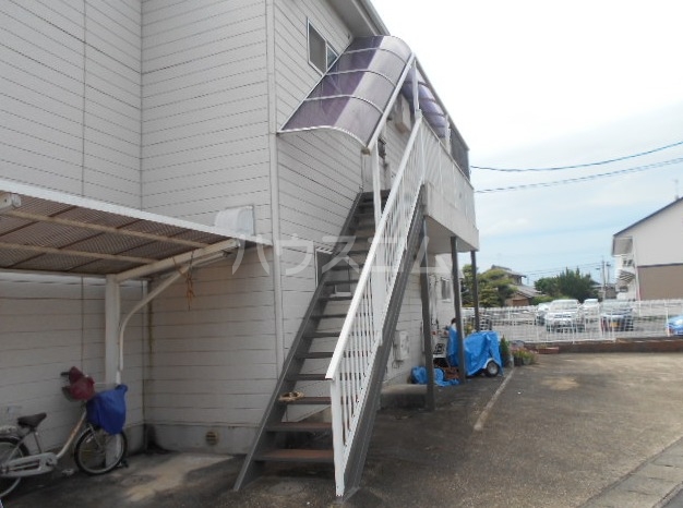 15/24 エントランス