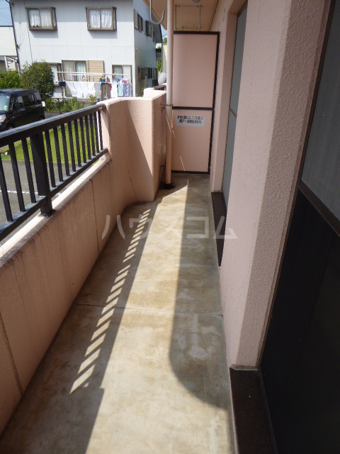 13/20 バルコニー
