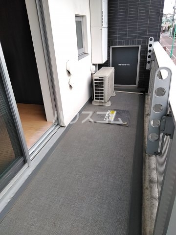 13/22 バルコニー