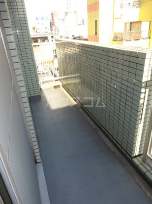 17/26 バルコニー