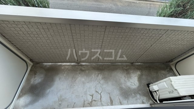 19/25 バルコニー