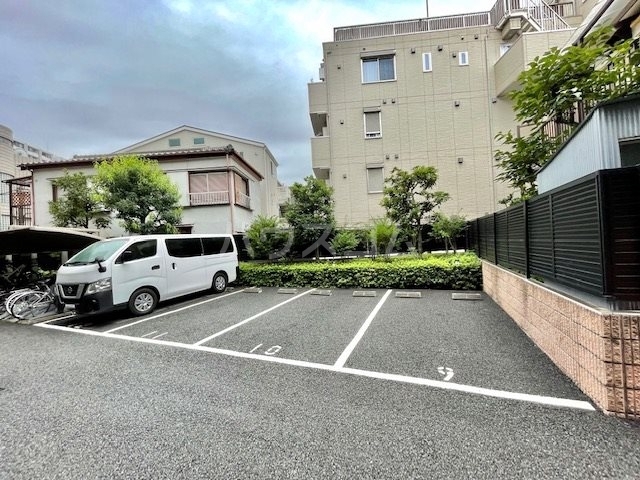 19/29 駐車場