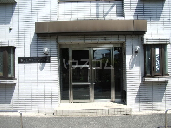 13/13 エントランス