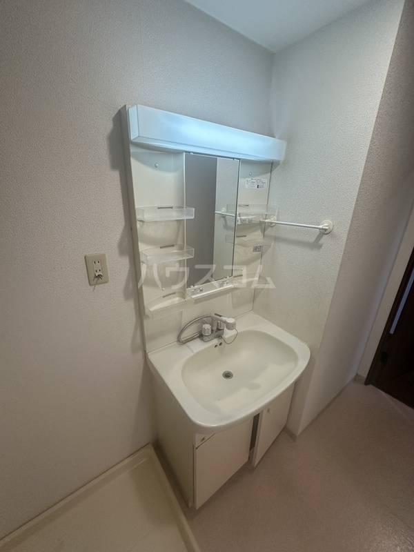 14/25 洗面