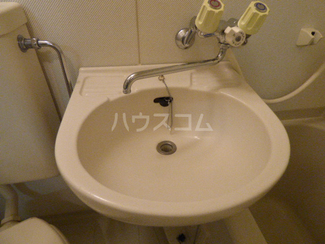 13/30 洗面