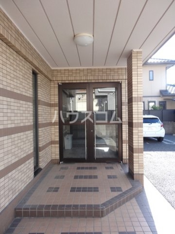 2/5 エントランス