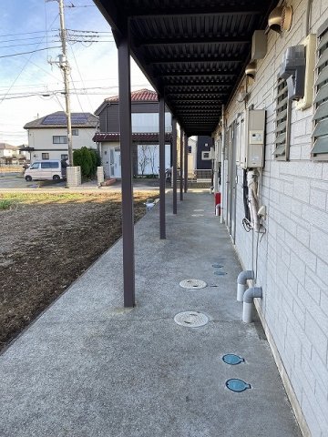 23/30 エントランス