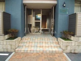 2/8 エントランス