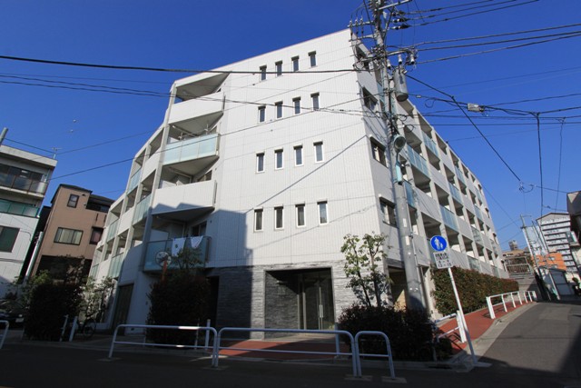 2/8 外観