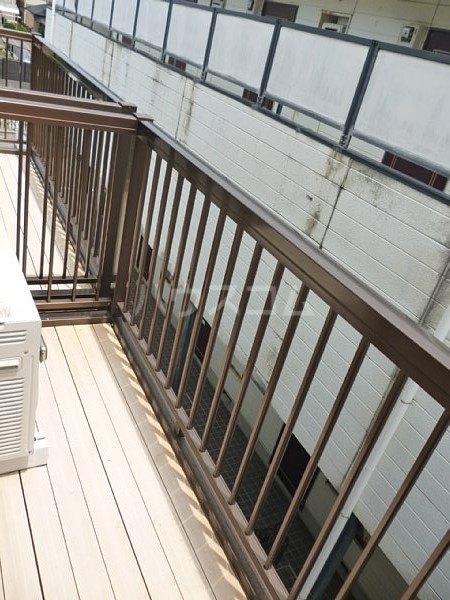 16/22 バルコニー