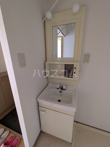 13/19 洗面