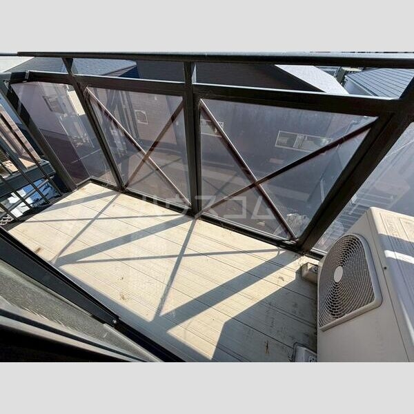 15/17 バルコニー