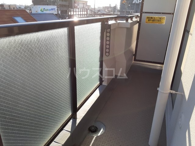 19/30 バルコニー